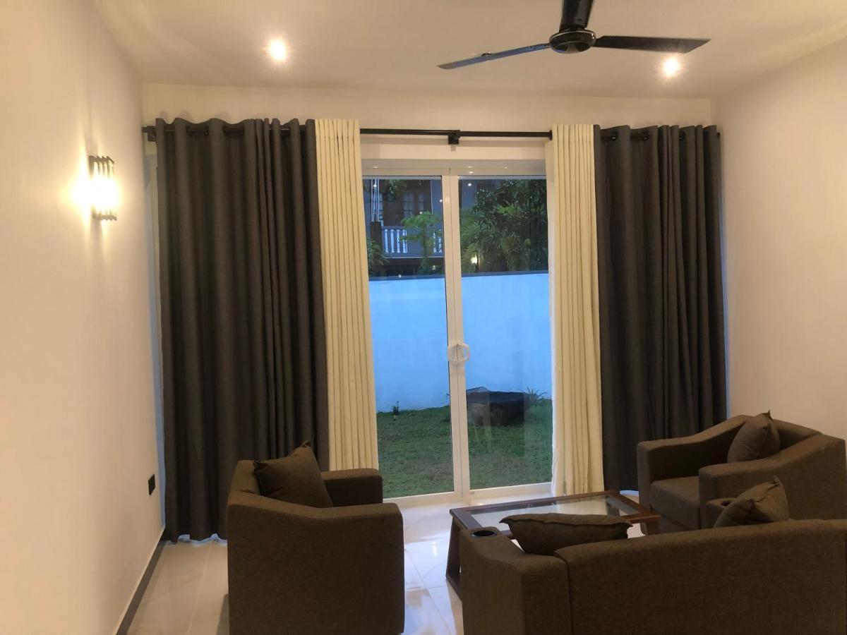 Luvi'S Villa Galle Exteriör bild