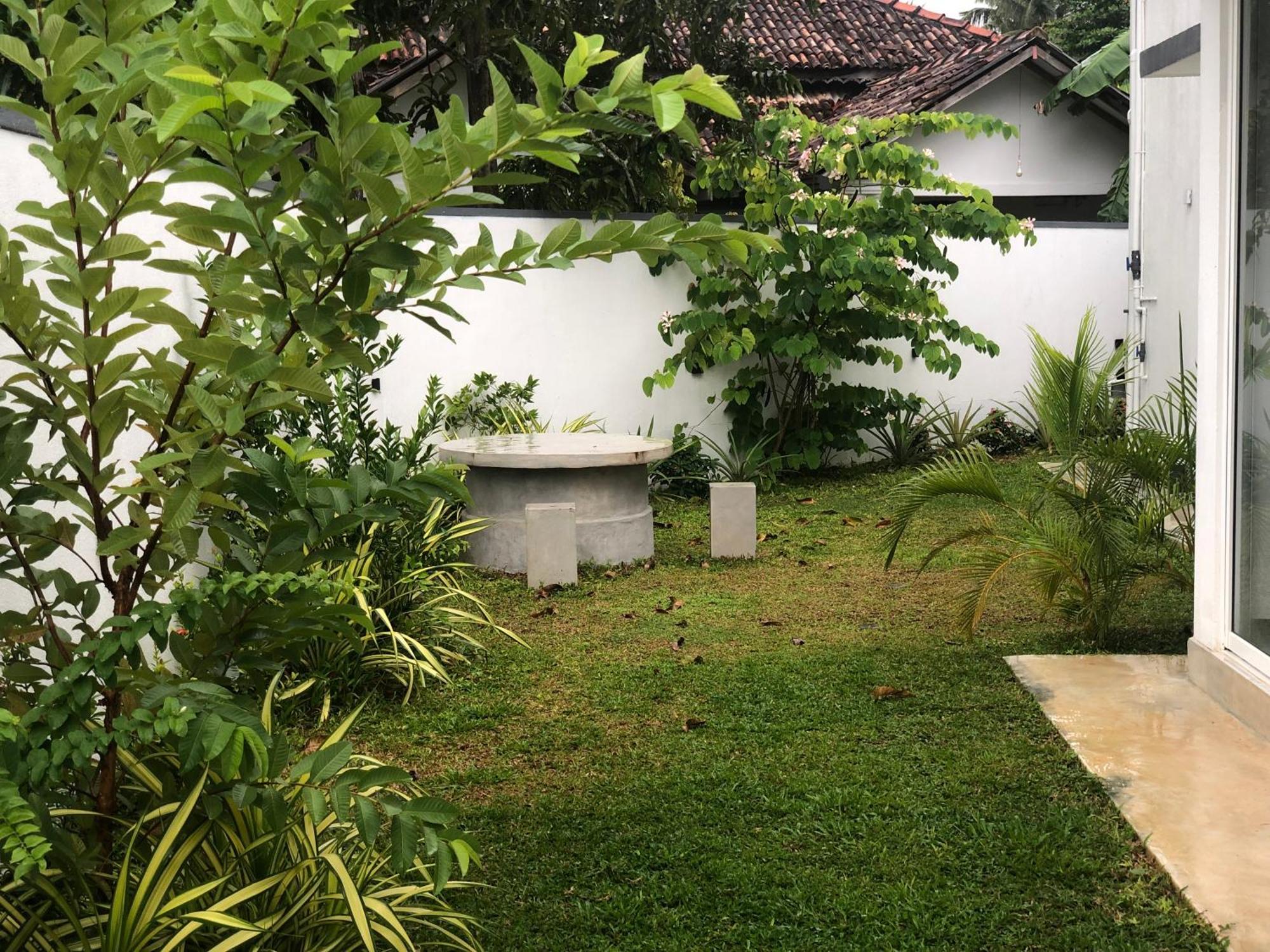 Luvi'S Villa Galle Exteriör bild